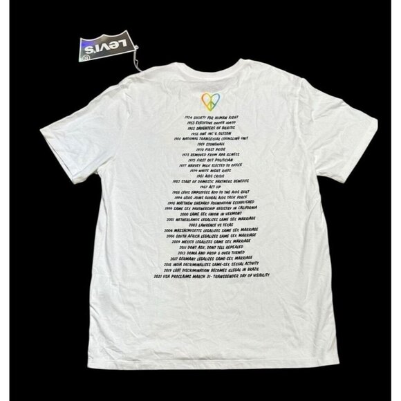 Levi's Sz L T-shirt Shirt Pride Community White 100 % Cotton Levis Classic - Picture 3 of 8